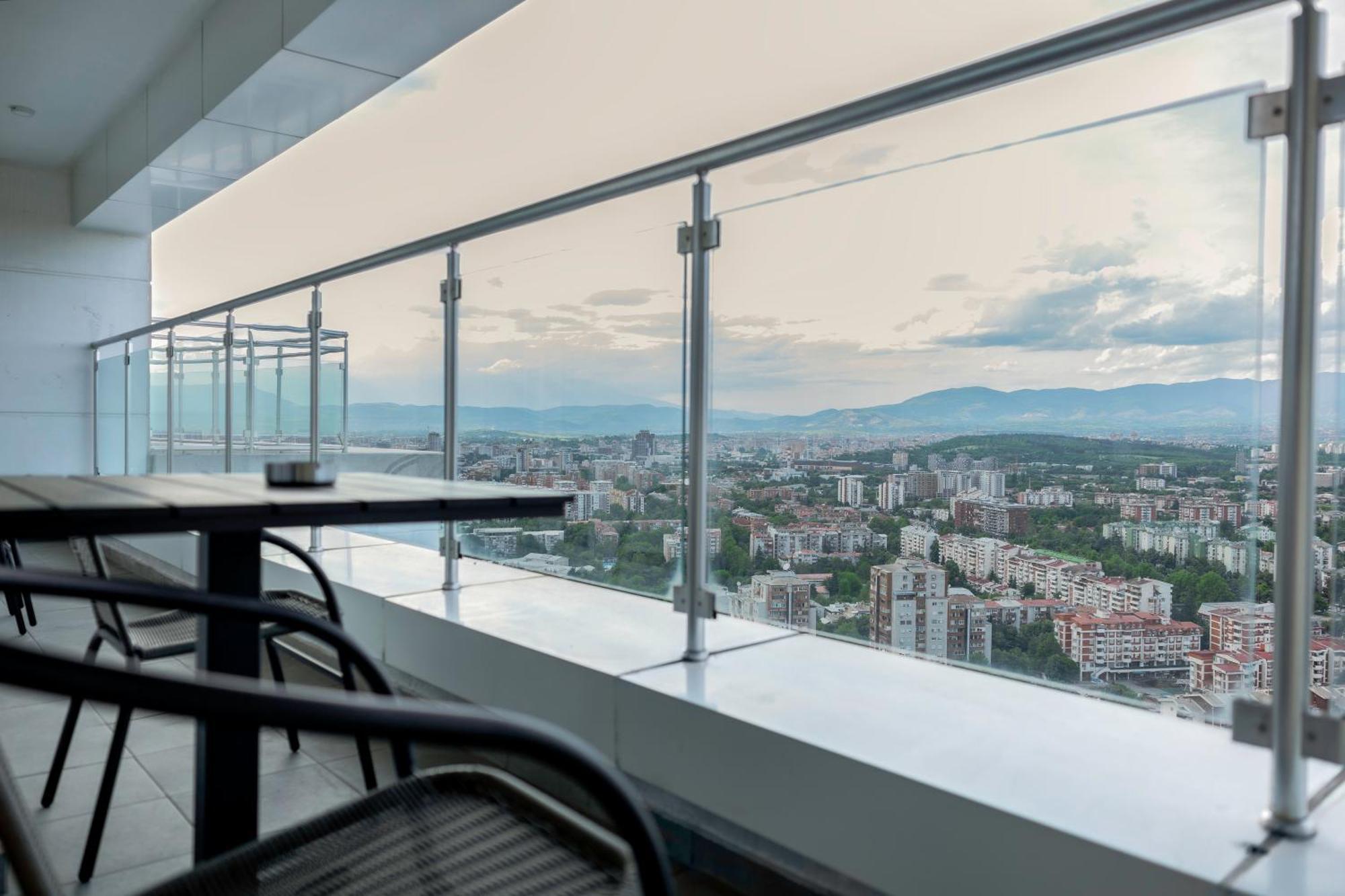 33Rd Floor Twin Apartments In Cevahir Sky City Complex With Pool, Spa, Fitness And Parking Included In Price Скопье Экстерьер фото