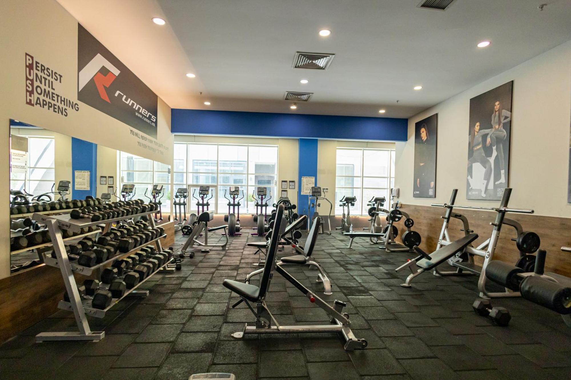 33Rd Floor Twin Apartments In Cevahir Sky City Complex With Pool, Spa, Fitness And Parking Included In Price Скопье Экстерьер фото